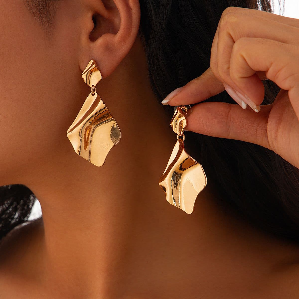 03 Gold