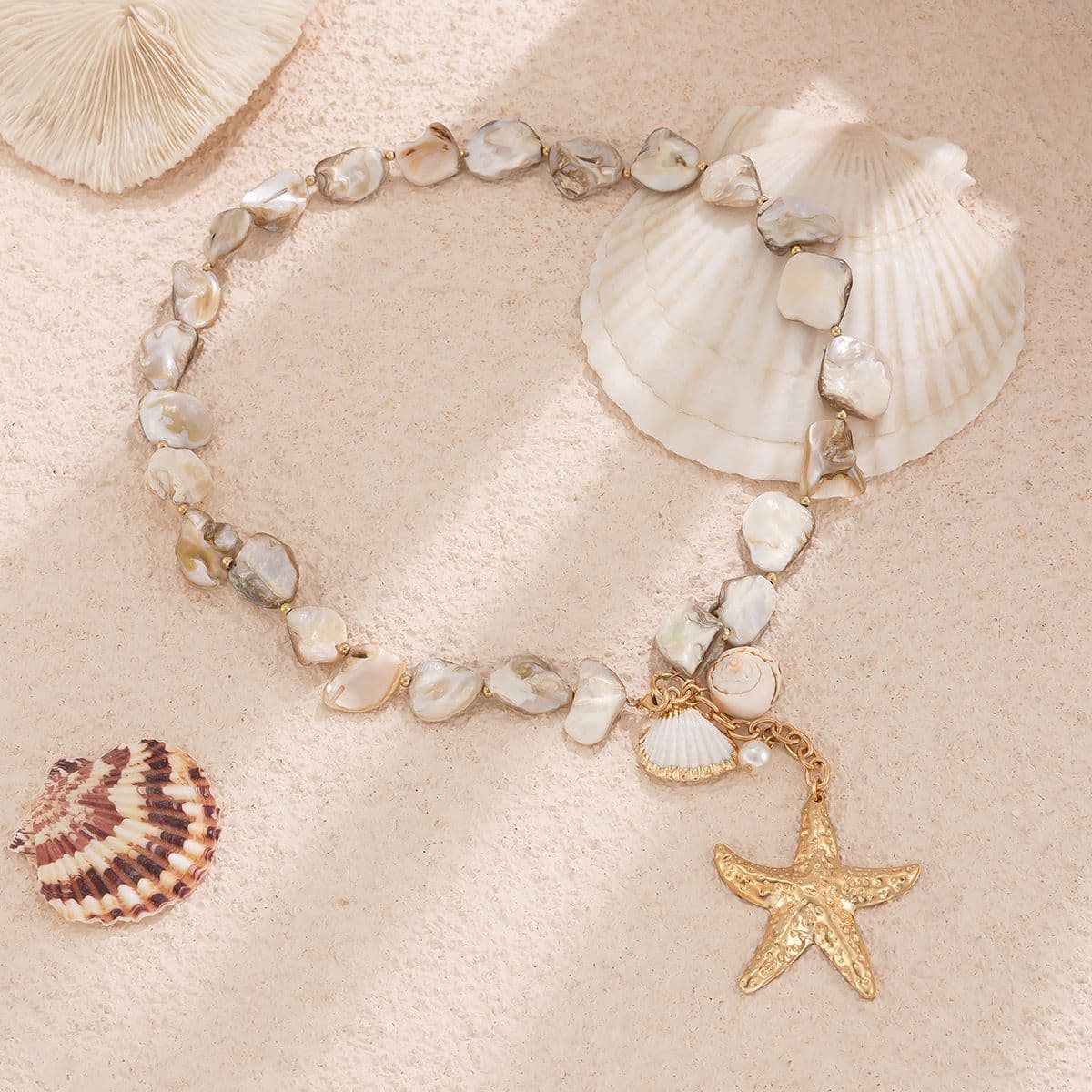 01 Golden Necklace