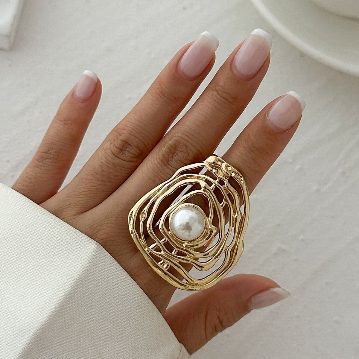 02 Light Gold