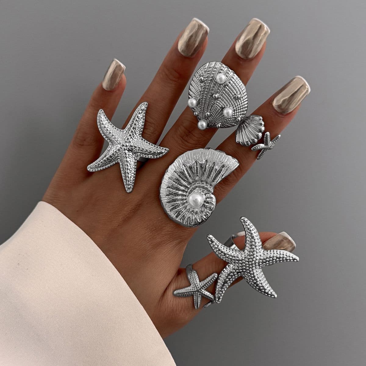 03 White K Ring Set