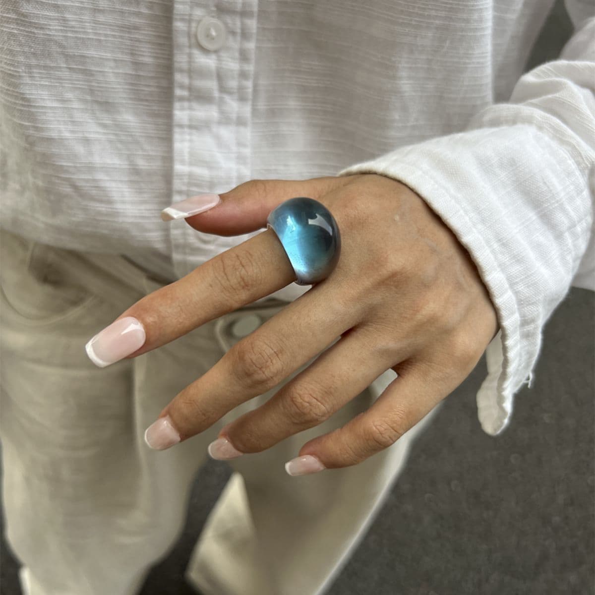 02 Transparent + Blue