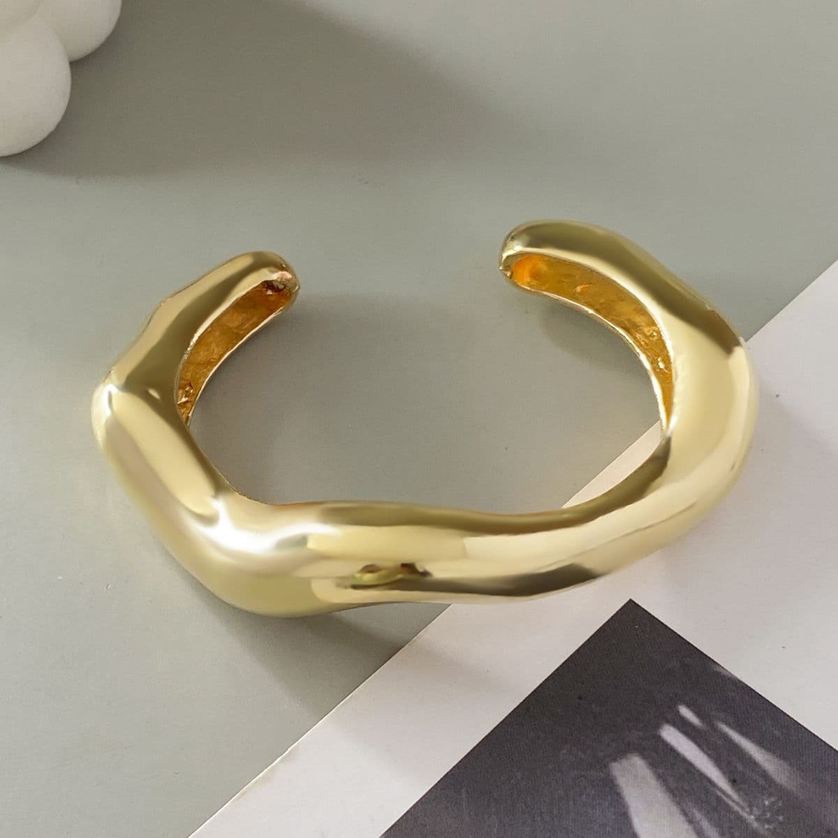 01 Light Gold Bracelet