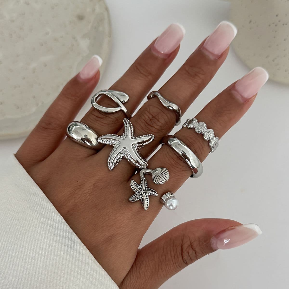 04 White K Ring Set