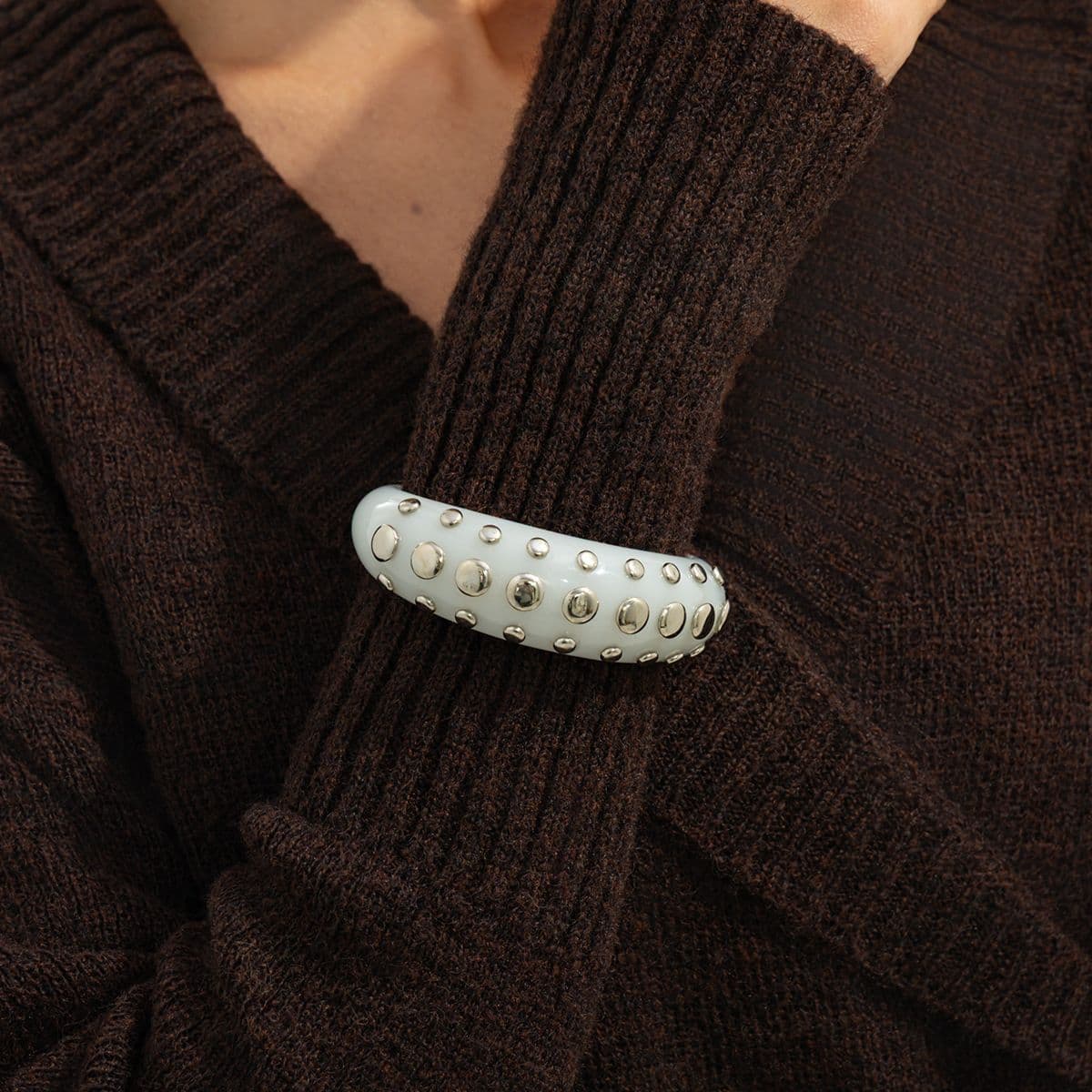 01 White Bracelet