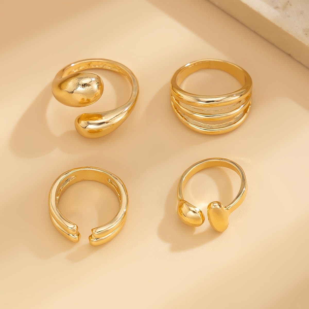 02 Light Gold 4-Piece Set