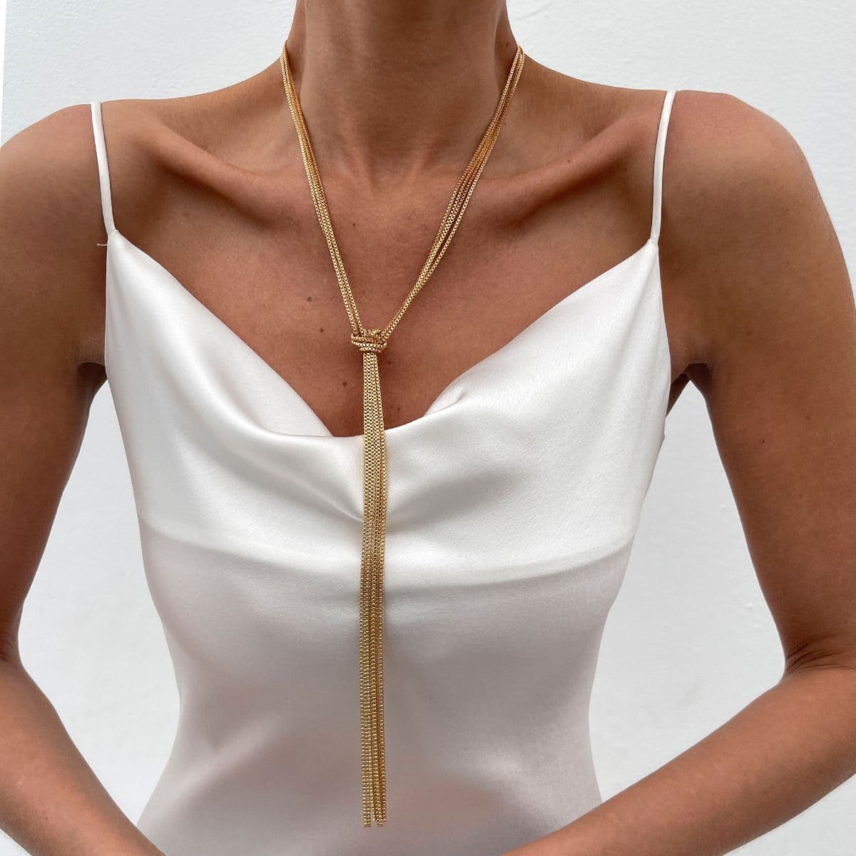 02 Golden Necklace