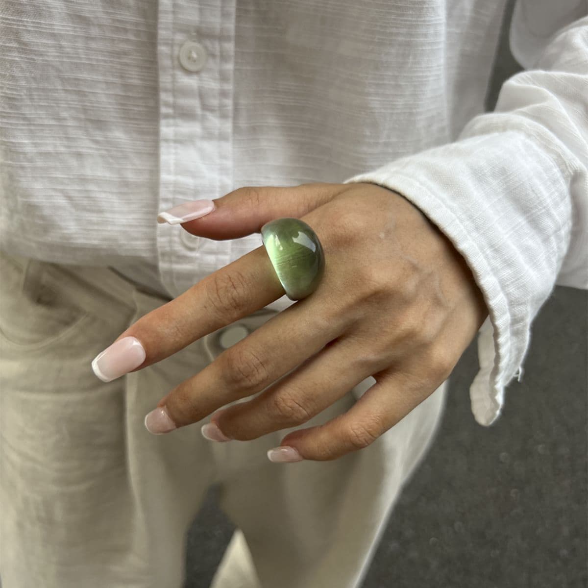 02 Transparent + Green
