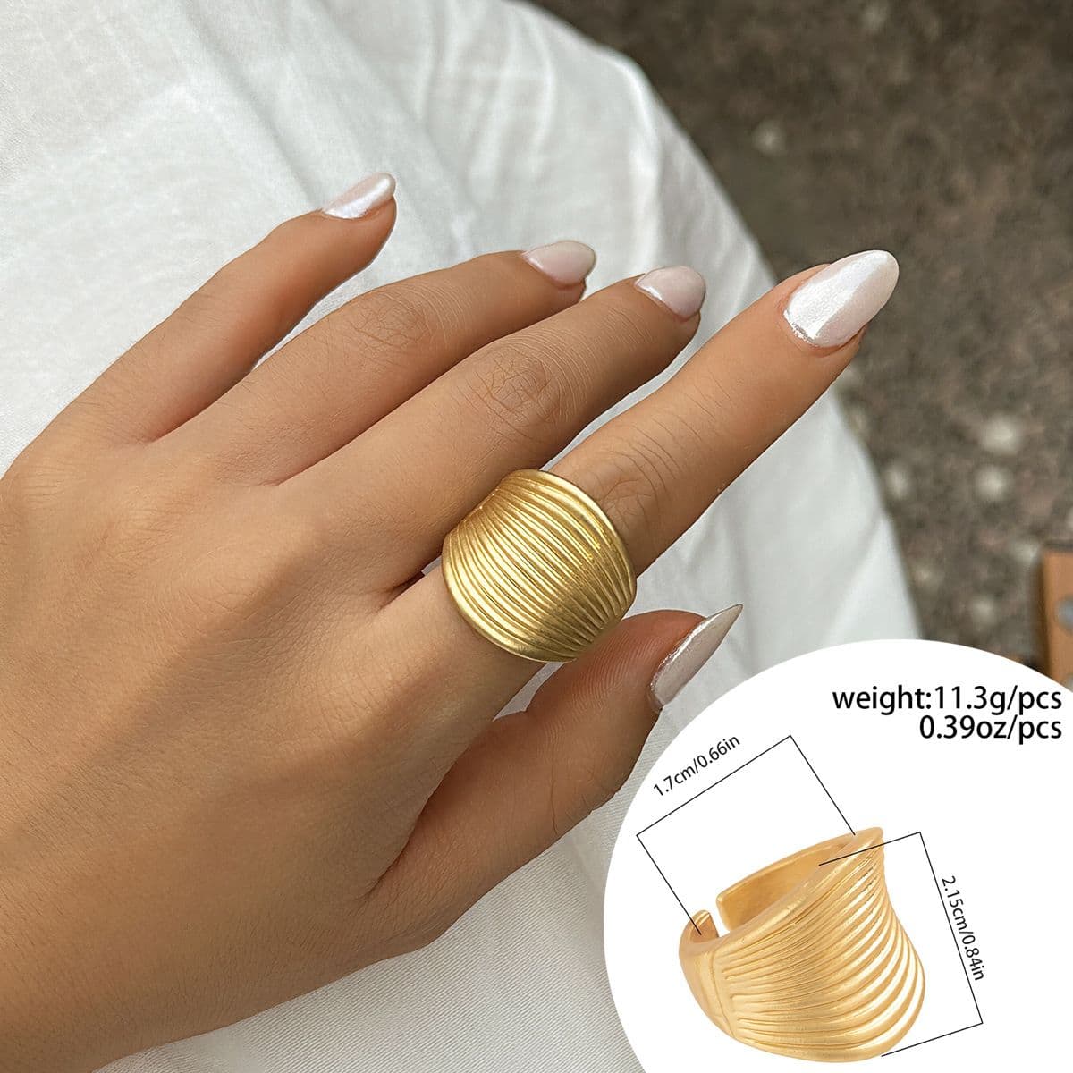 01 Matte Gold