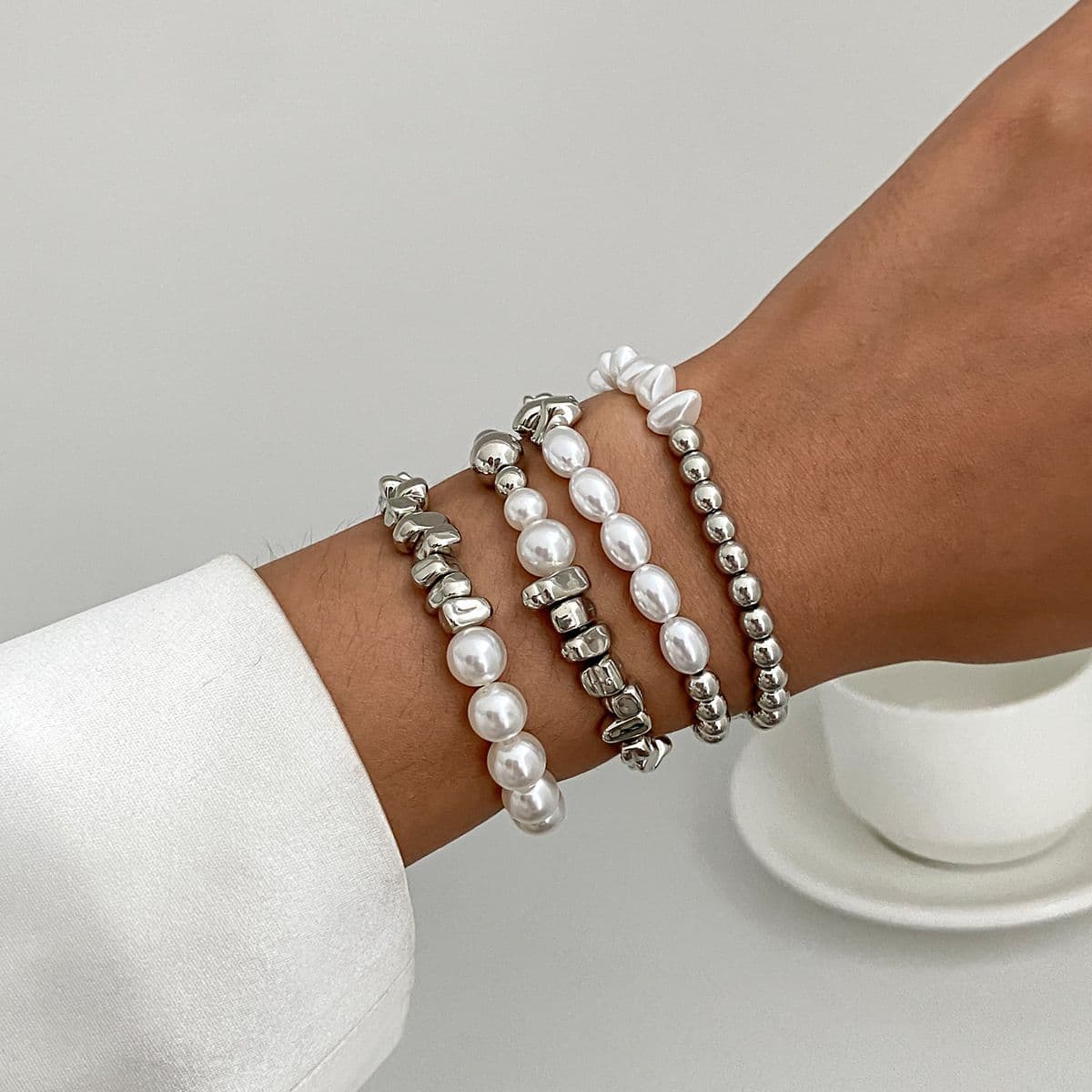 07 White K 4-Piece Set