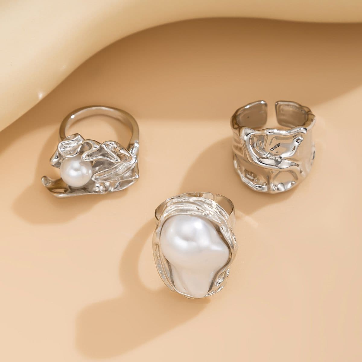 04 White K 3-Piece Set