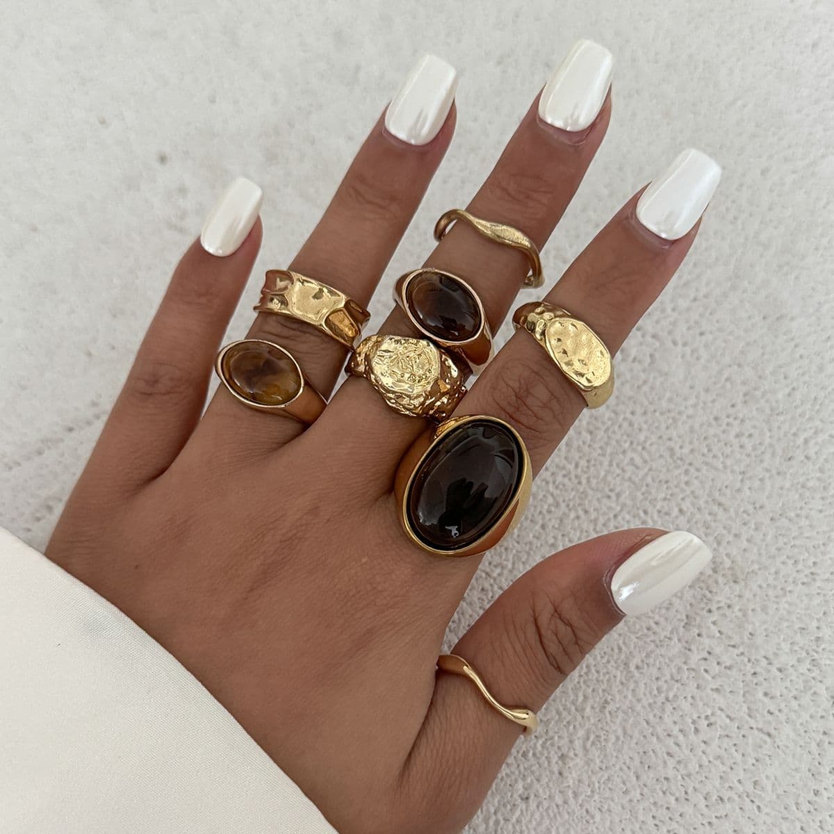 Light Gold 8-Piece Set
