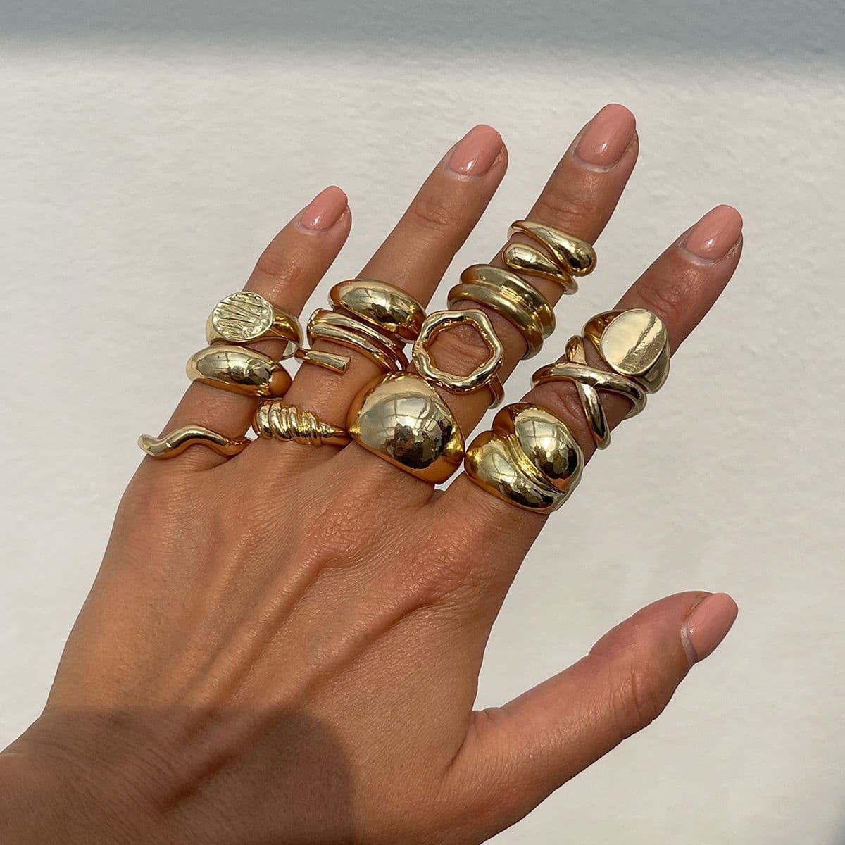 02 Light Gold 14-Piece Set