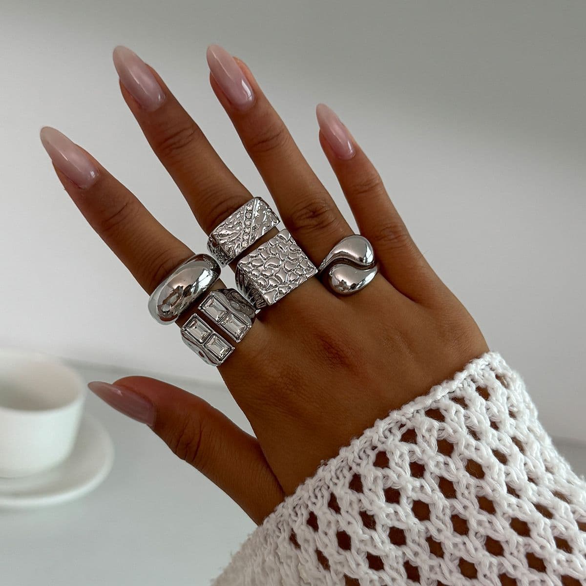 03 White K Ring Set