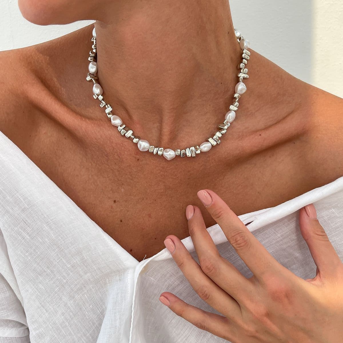01 White K Necklace